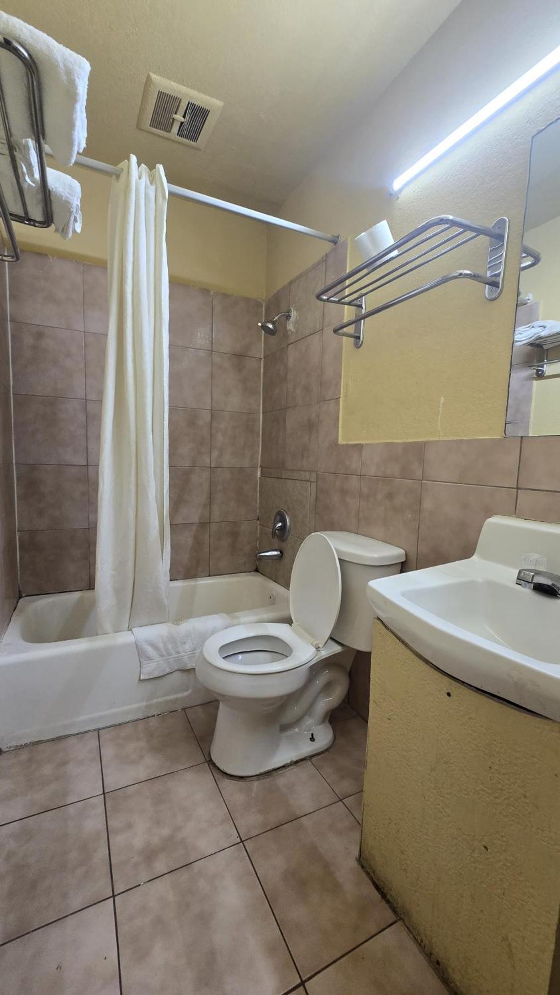Super 7 Inn By Oyo San Antonio Nw Medical Center Bagian luar foto